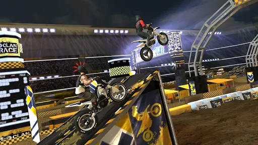 Clan Race: PVP Motocross races | Games | XWorld