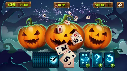 Halloween Solitaire Tripeaks | juego | XWorld