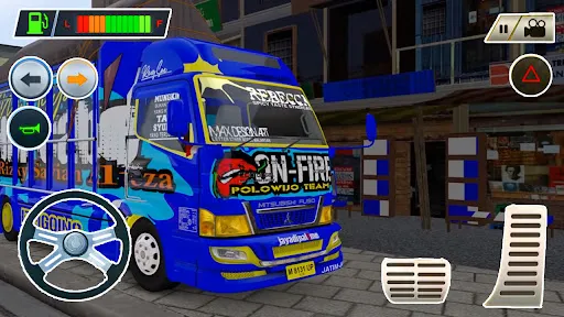 Truk Terpal Indonesia - Oleng | Permainan | XWorld