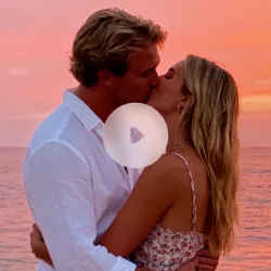 XWorld | Face Me: AI Art Photo Editor XWorld | Face Me: AI Art Photo Editor