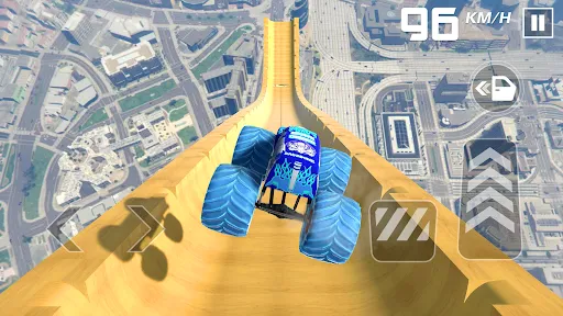 Car Games: Monster Truck Stunt | Permainan | XWorld