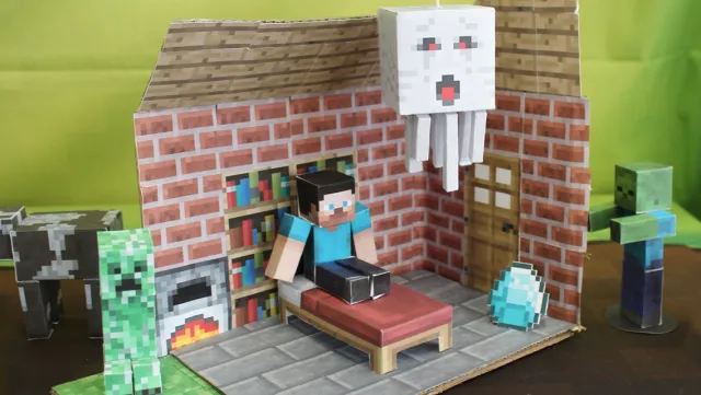 Minecraft: Papercraft Studio | Games | XWorld